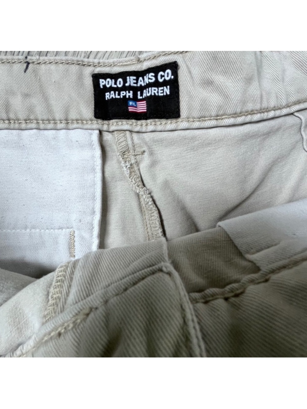 VINTAGE Polo Jeans Co Ralph
Lauren Flat Front Shorts
womens 12 Beige 5" Inseam - Picture 4 of 7